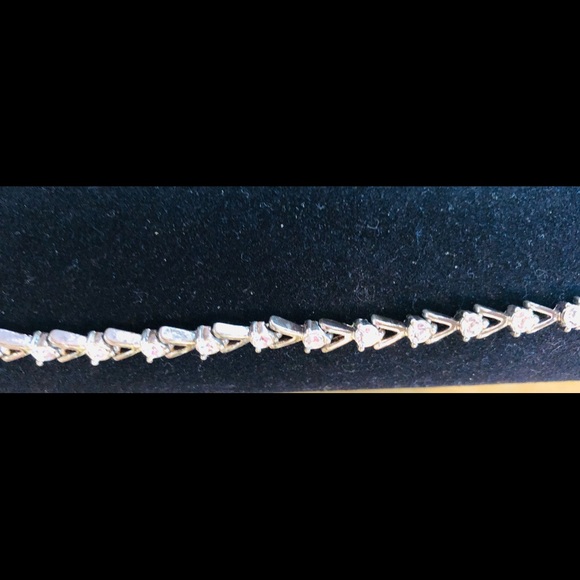 Brand New Avon Silver-Tone & CZ Tennis Bracelet - Picture 3 of 3
